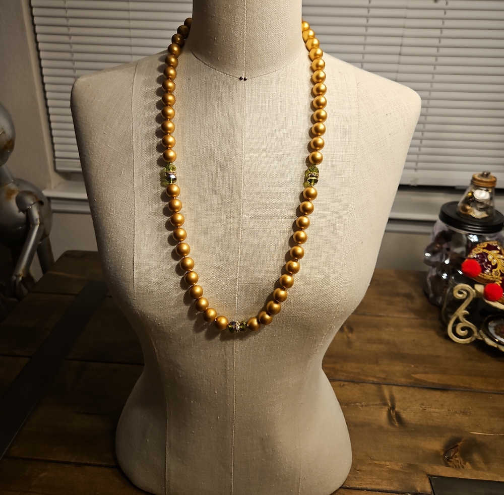 Retired COLDWATER CREEK Necklace